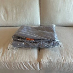 NIB dewdrop nugget cover